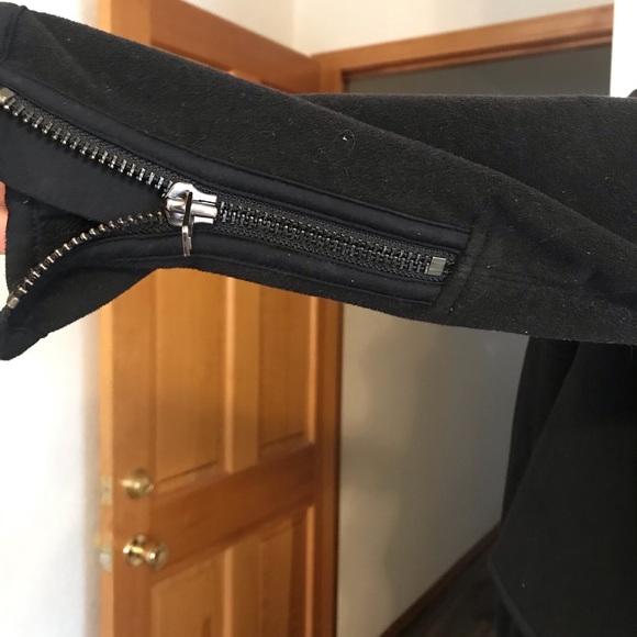 Lululemon wrap - Picture 4 of 7